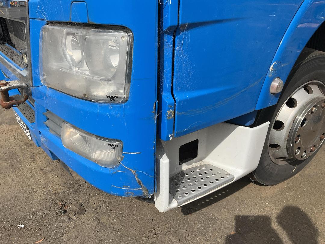 Photo '31' of MAN TGX 35.540 8X4 Curtainsider