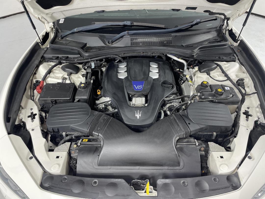 Photo '13' of Maserati Ghibli