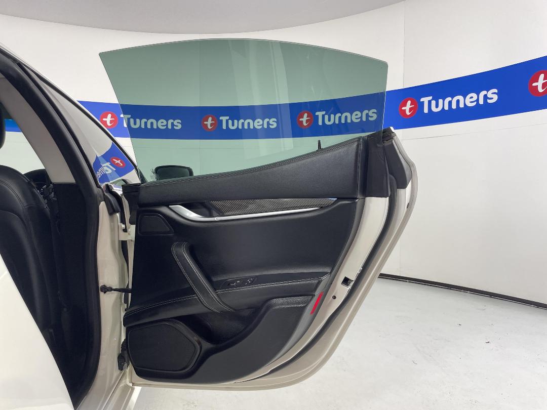 Photo '19' of Maserati Ghibli