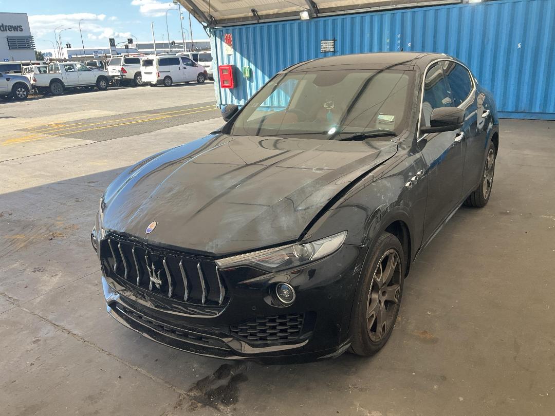 Photo '10' of Maserati Levante