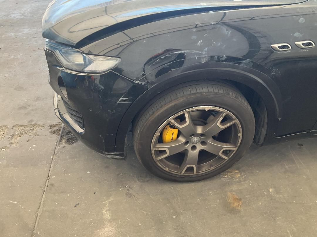 Photo '11' of Maserati Levante