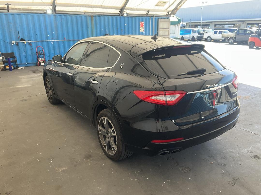 Photo '14' of Maserati Levante
