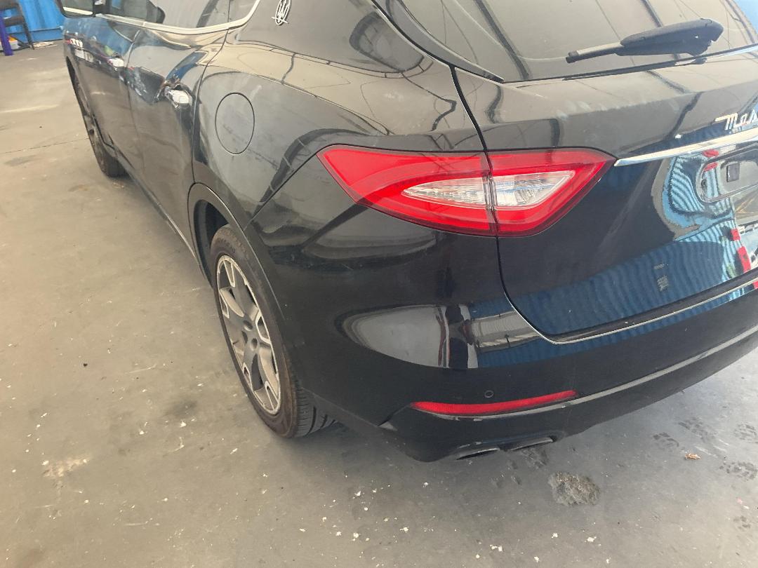 Photo '16' of Maserati Levante