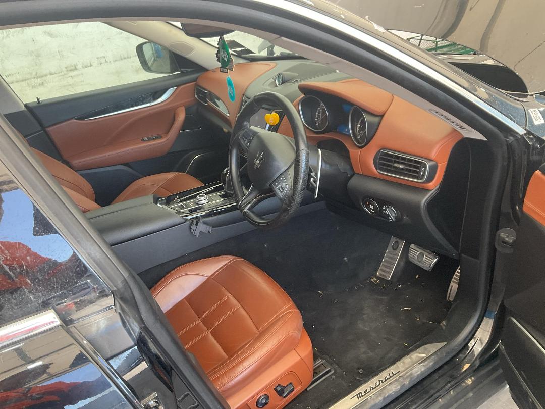 Photo '27' of Maserati Levante