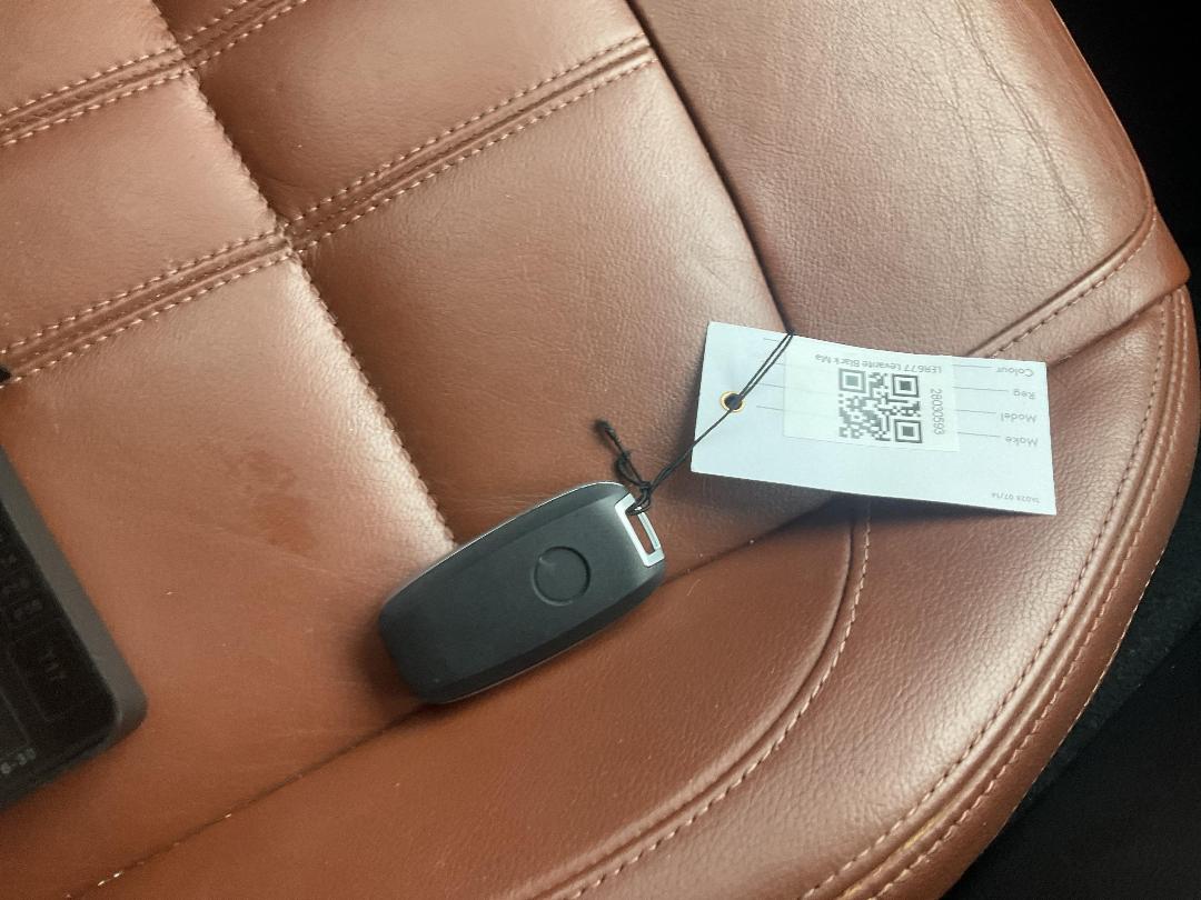 Photo '26' of Maserati Levante