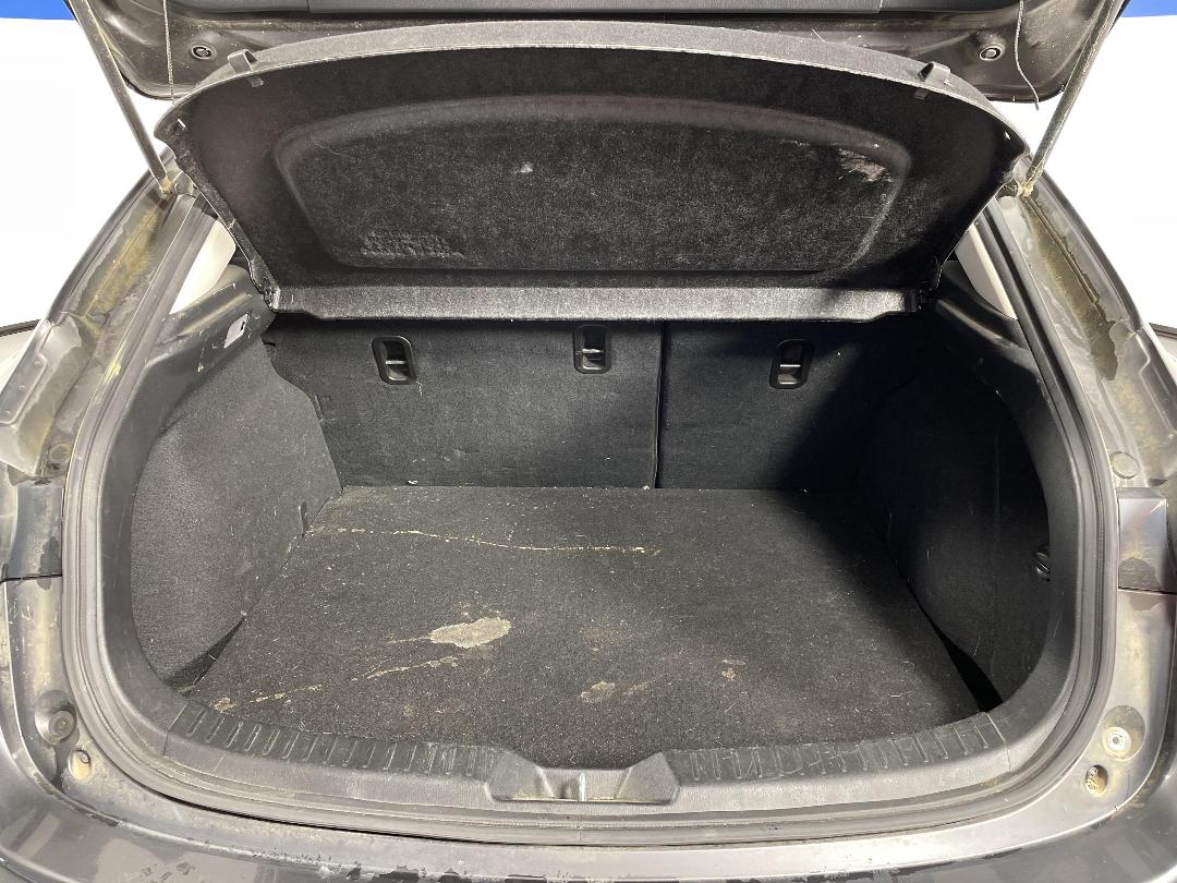 Photo '14' of Mazda 3