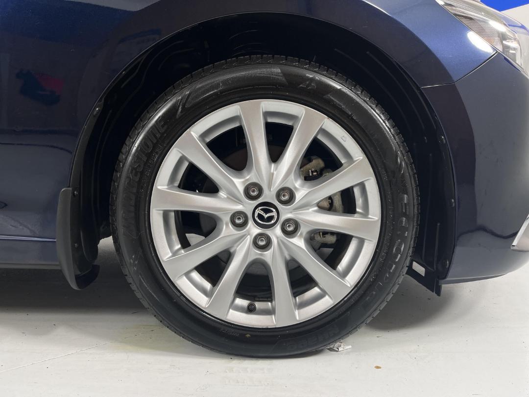 Photo '9' of Mazda Atenza Photo '9' of Mazda Atenza