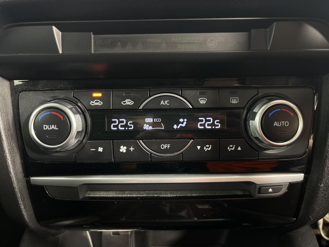 Photo '26' of Mazda Atenza Photo '26' of Mazda Atenza