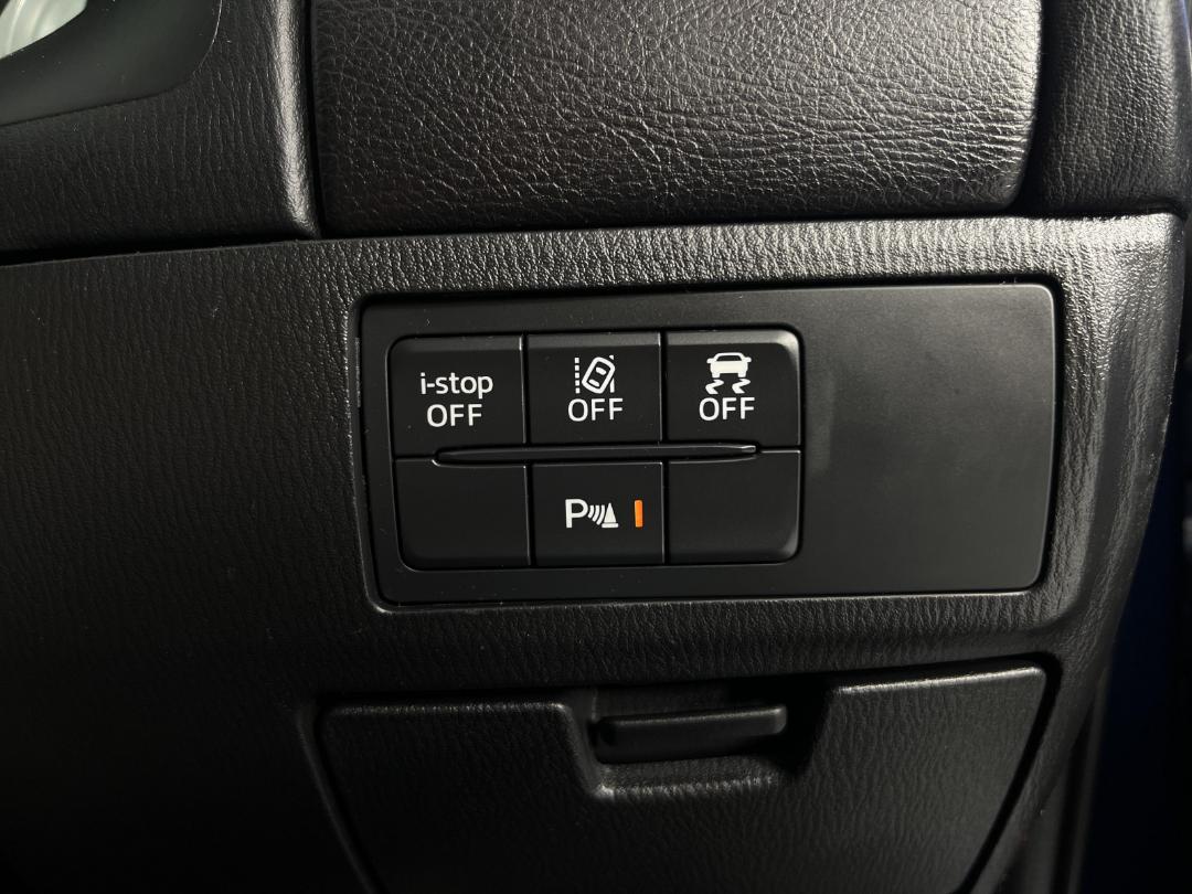 Photo '29' of Mazda Atenza Photo '29' of Mazda Atenza