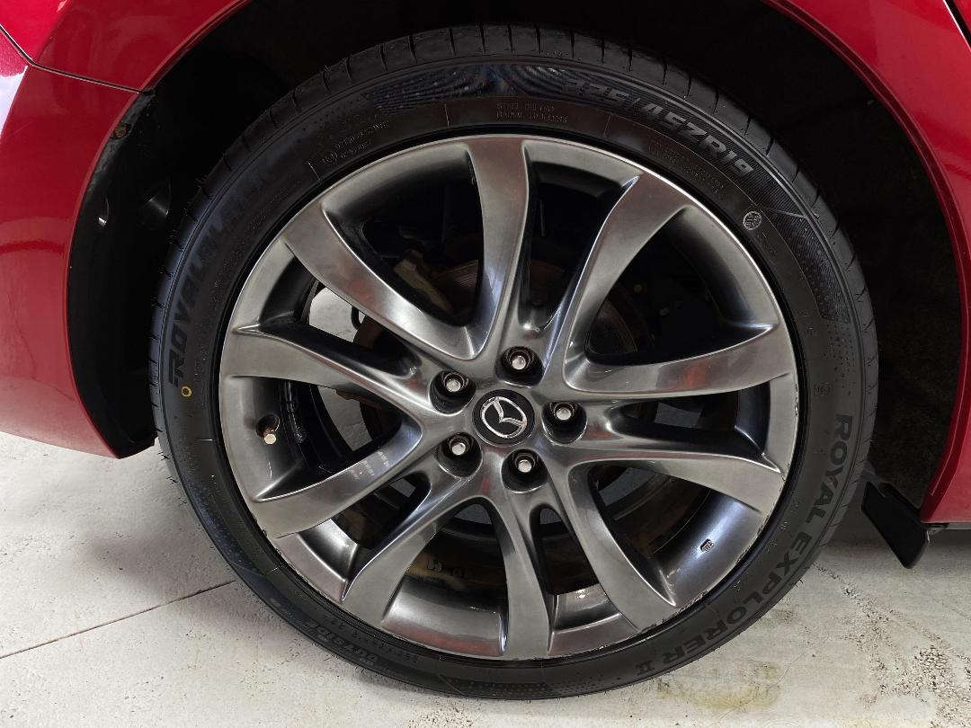 Photo '12' of Mazda Atenza