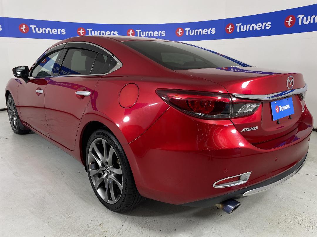 Photo '5' of Mazda Atenza