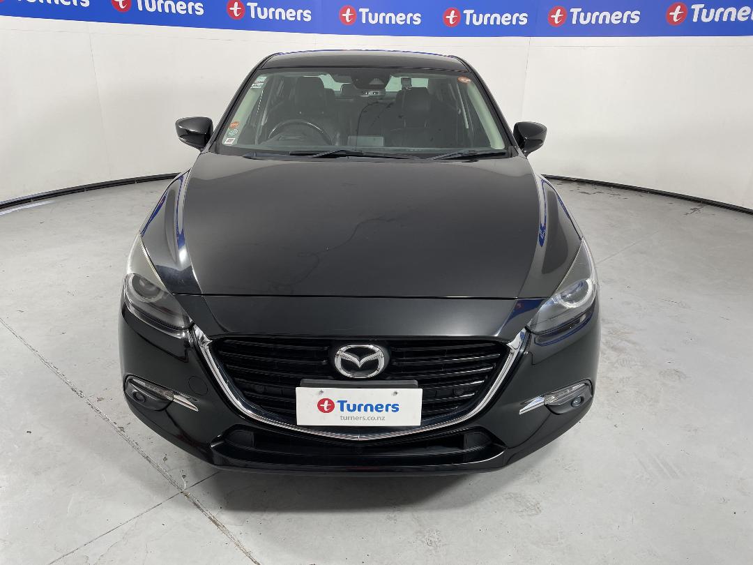 Photo '2' of Mazda Axela