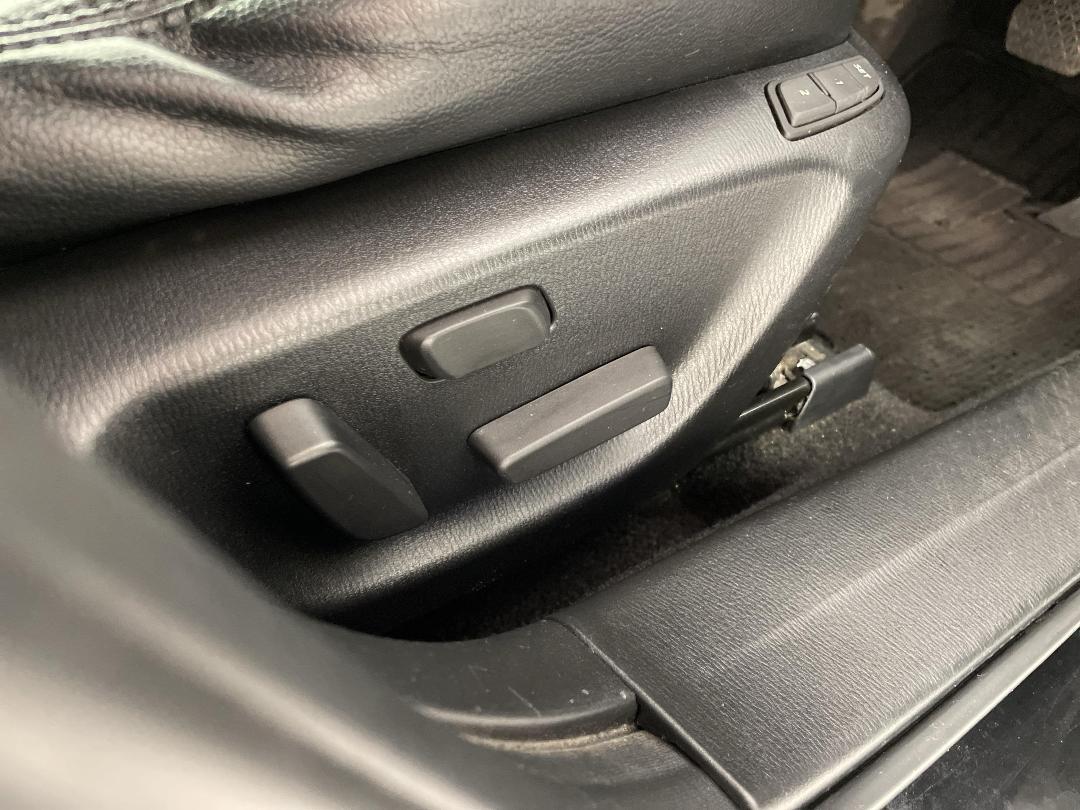 Photo '26' of Mazda Axela