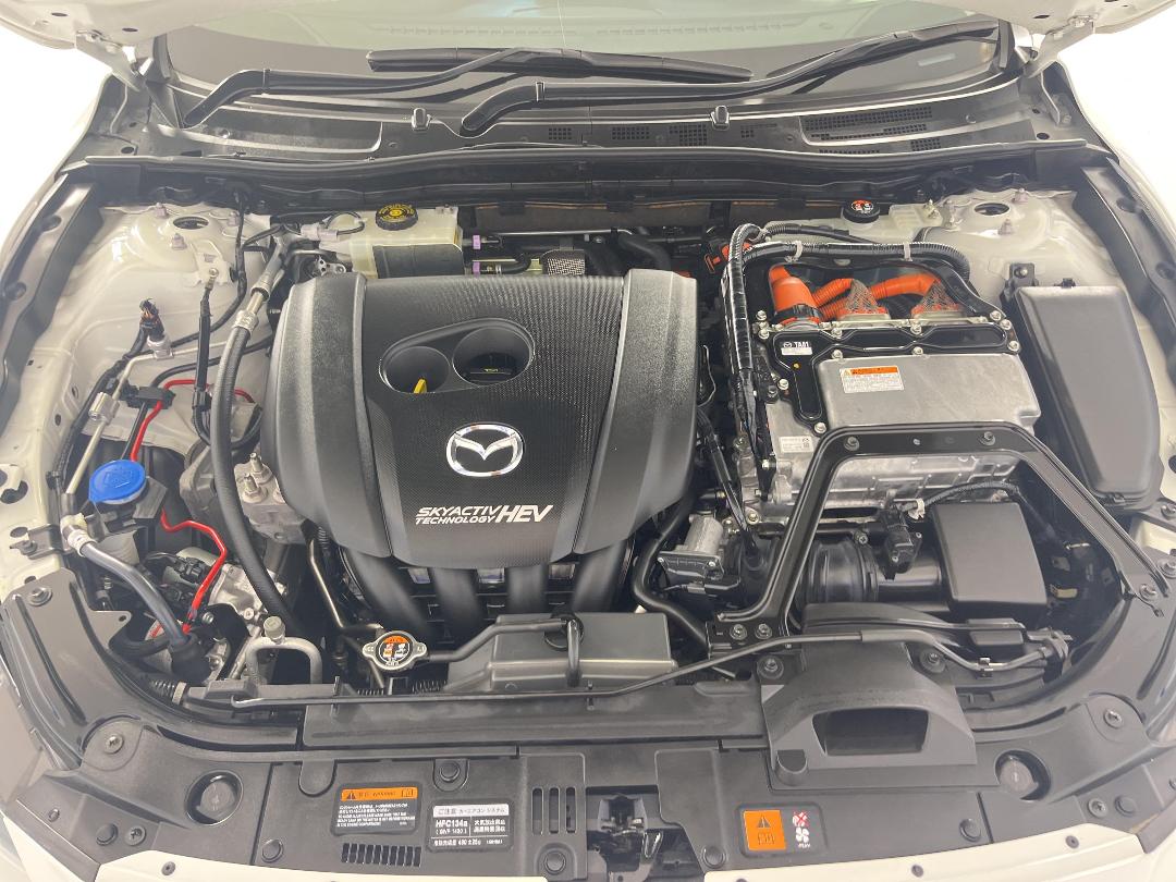 Photo '13' of Mazda Axela