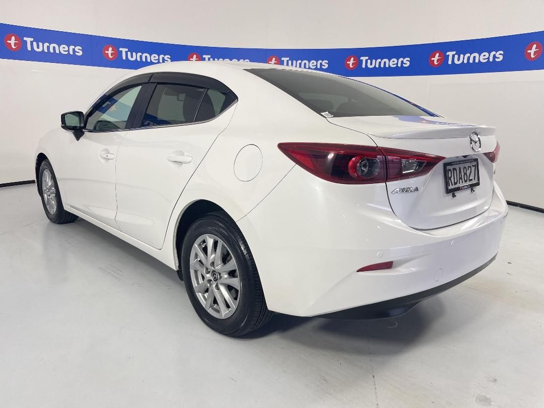 Photo '5' of Mazda Axela