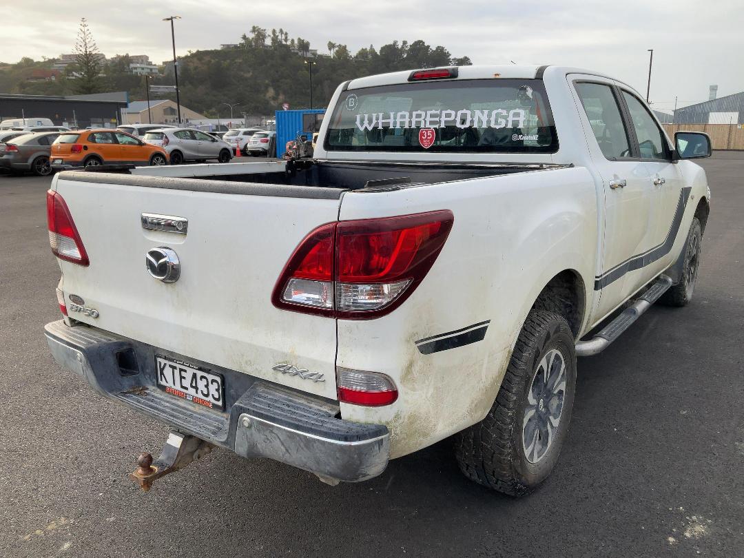 Photo '2' of Mazda Bt-50 GSX D/C W/S Photo '2' of Mazda Bt-50 GSX D/C W/S