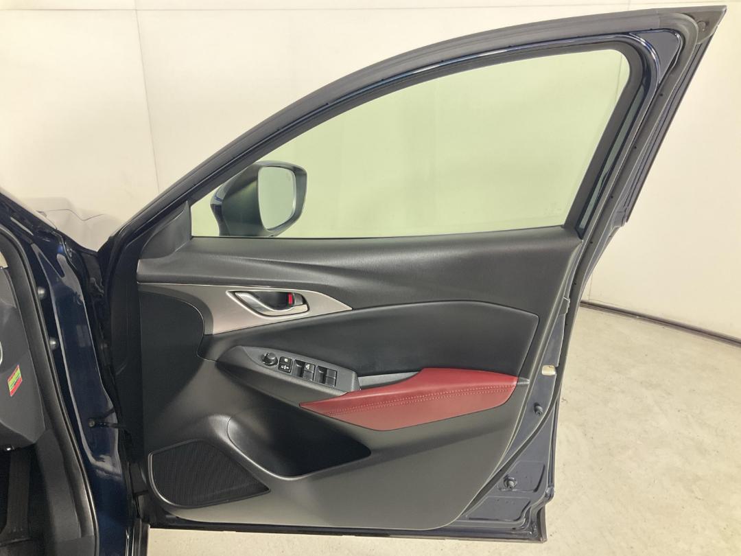 Photo '15' of Mazda CX-3 Photo '15' of Mazda CX-3