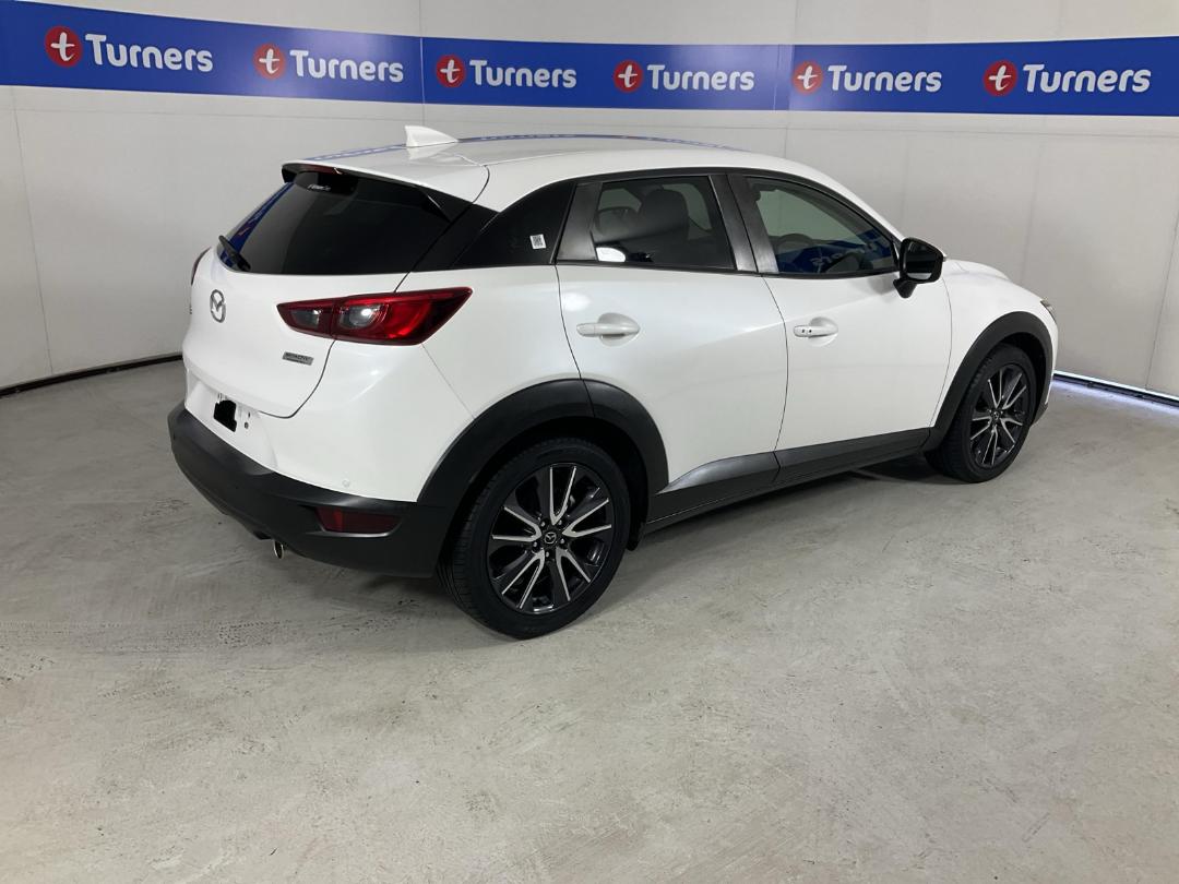 Photo '7' of Mazda CX-3