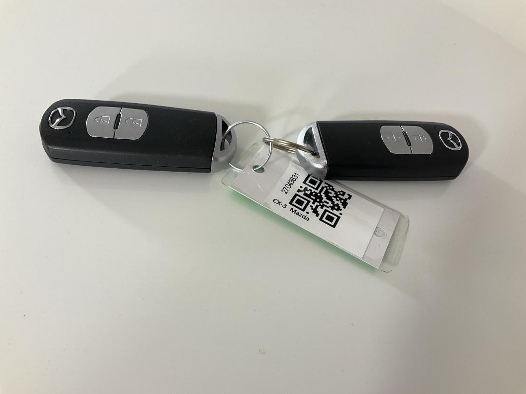 Photo '22' of Mazda CX-3