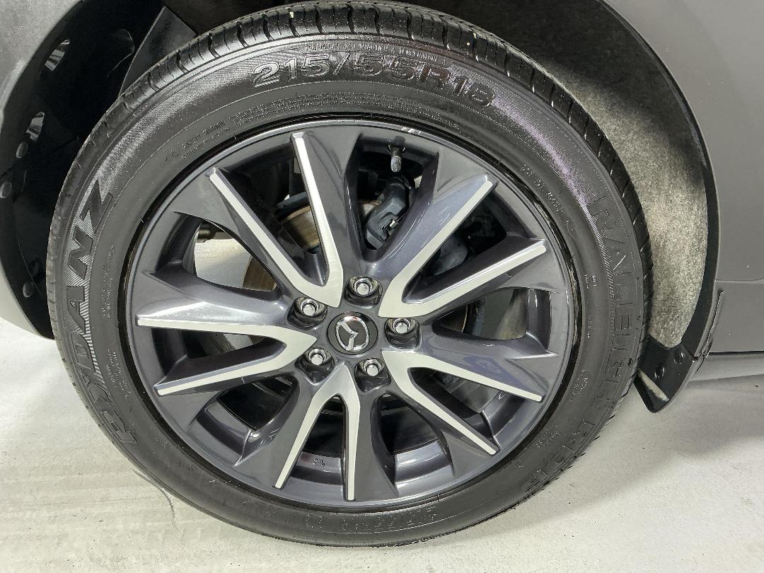 Photo '12' of Mazda CX-3