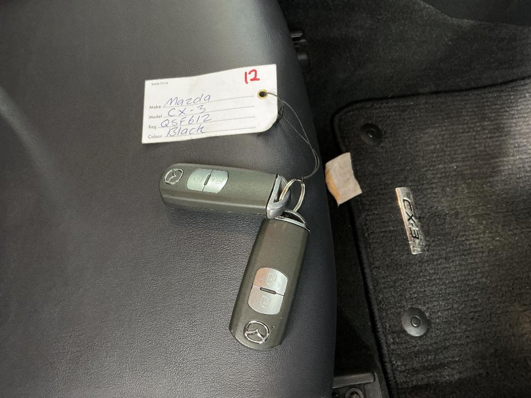 Photo '22' of Mazda CX-3