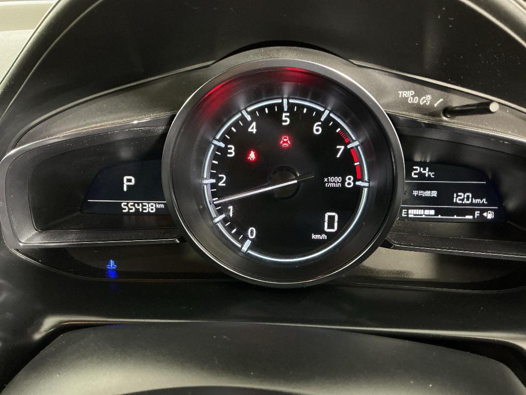 Photo '21' of Mazda CX-3