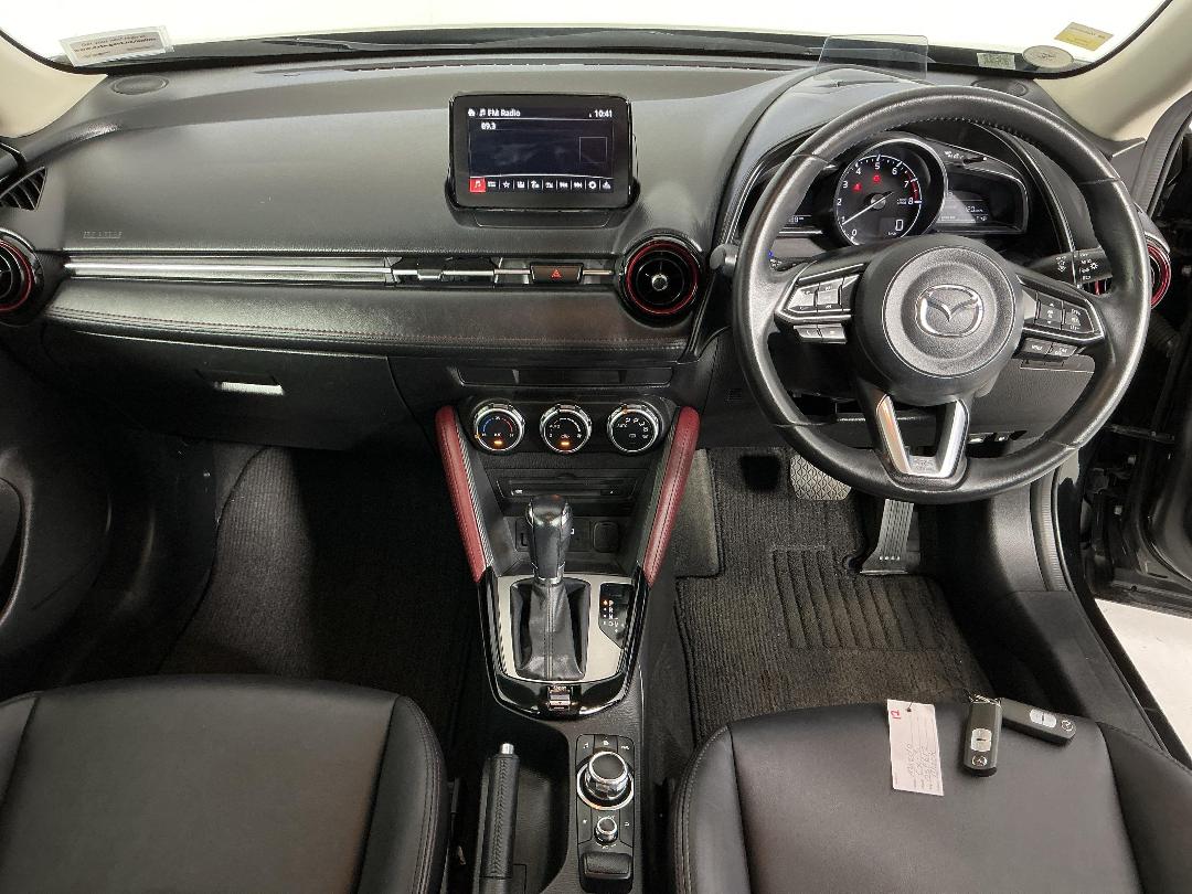 Photo '17' of Mazda CX-3