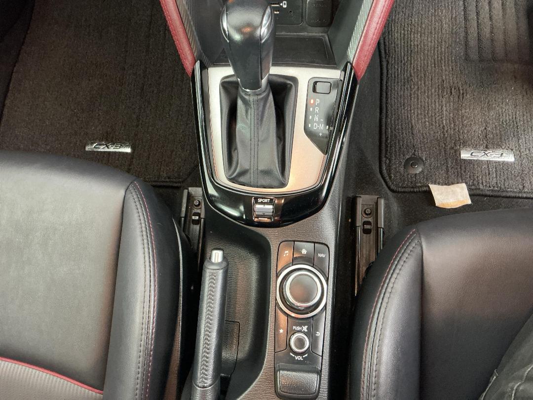 Photo '23' of Mazda CX-3