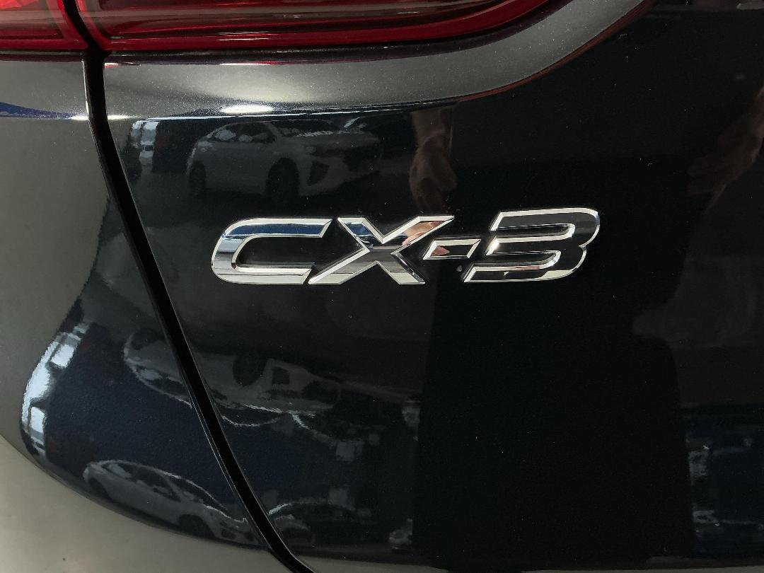 Photo '30' of Mazda CX-3