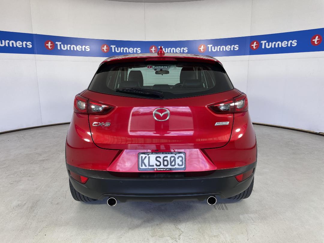 Photo '6' of Mazda CX-3