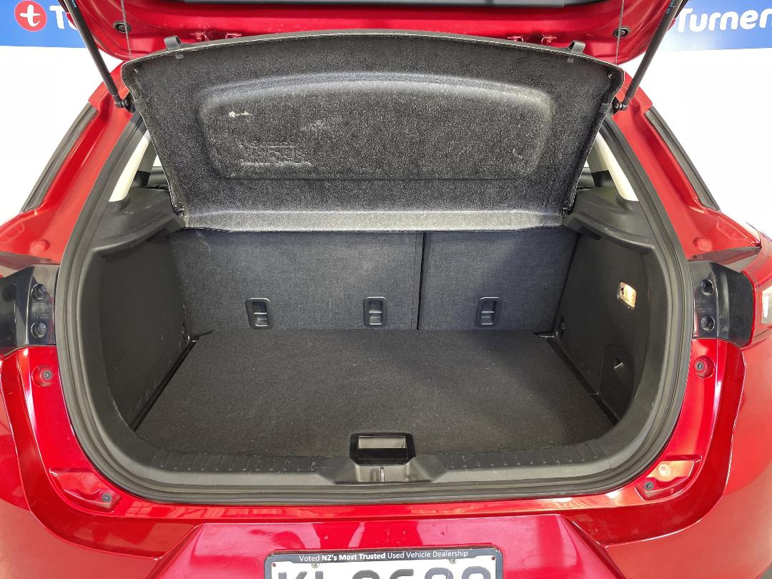 Photo '14' of Mazda CX-3