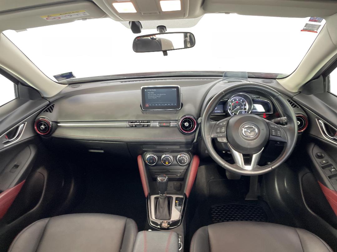 Photo '17' of Mazda CX-3