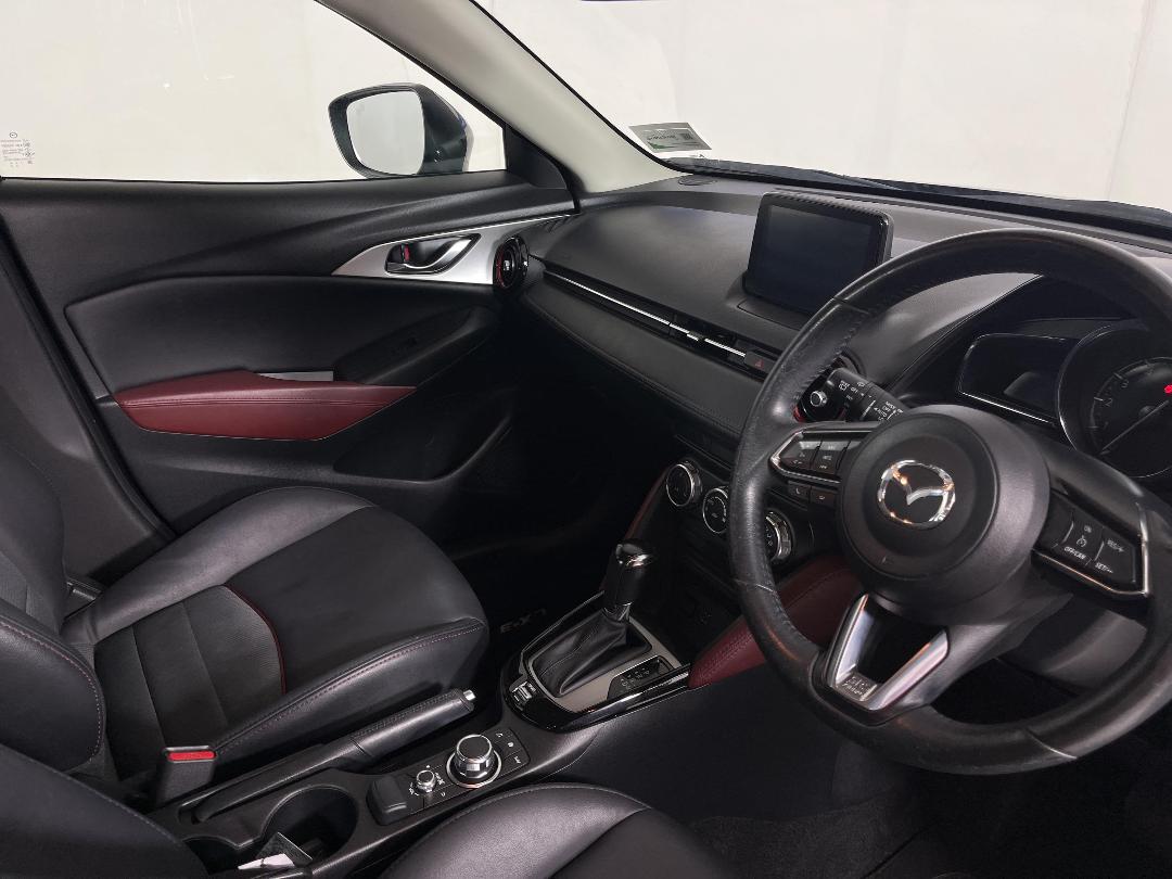 Photo '16' of Mazda CX-3 Photo '16' of Mazda CX-3