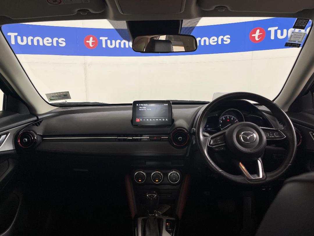 Photo '17' of Mazda CX-3 Photo '17' of Mazda CX-3