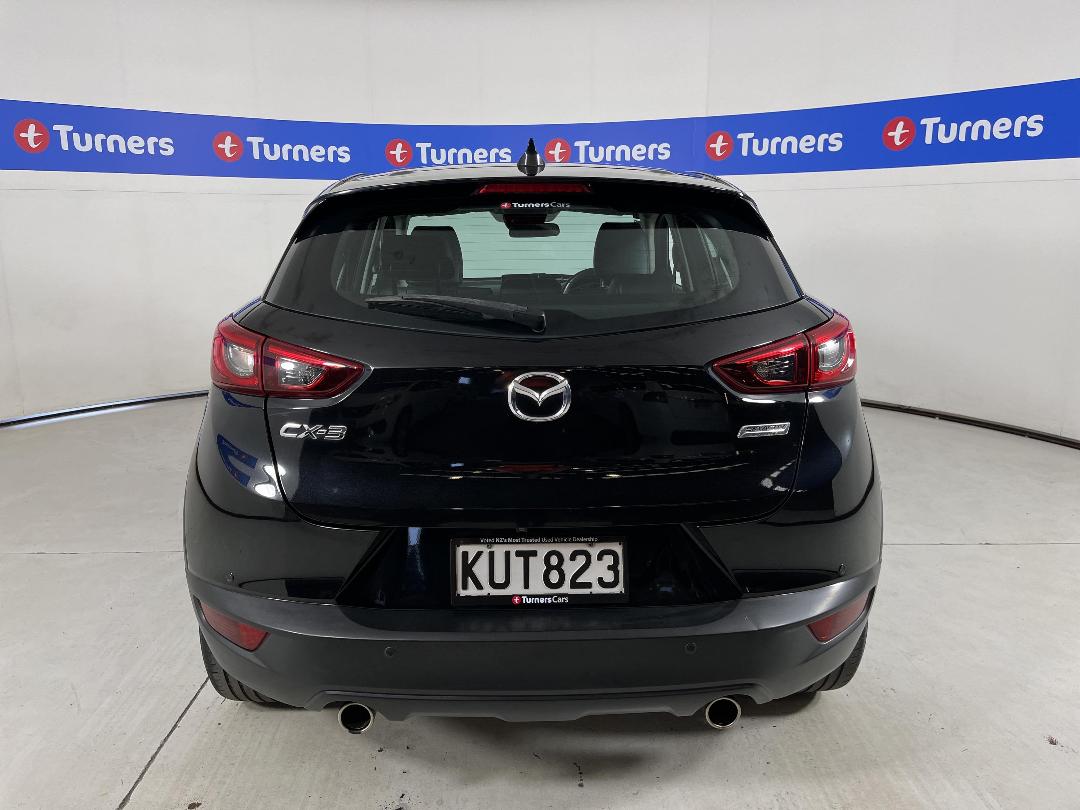 Photo '6' of Mazda CX-3 Photo '6' of Mazda CX-3