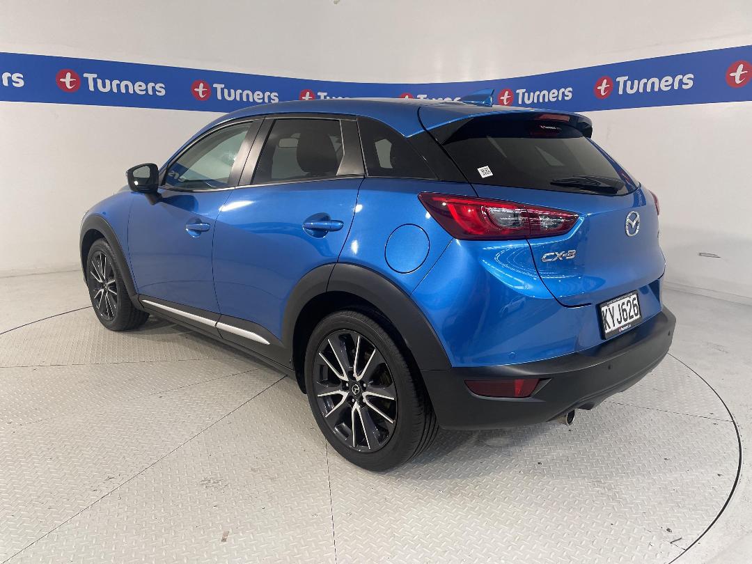 Photo '5' of Mazda CX-3