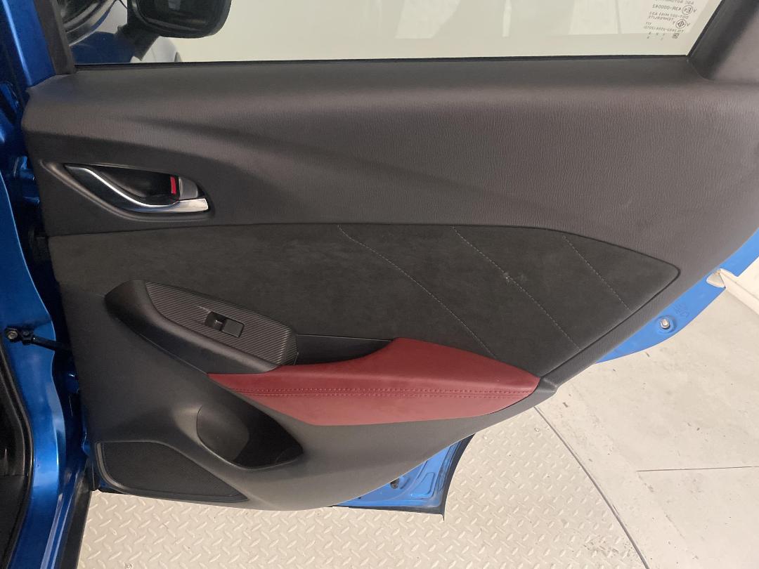 Photo '19' of Mazda CX-3