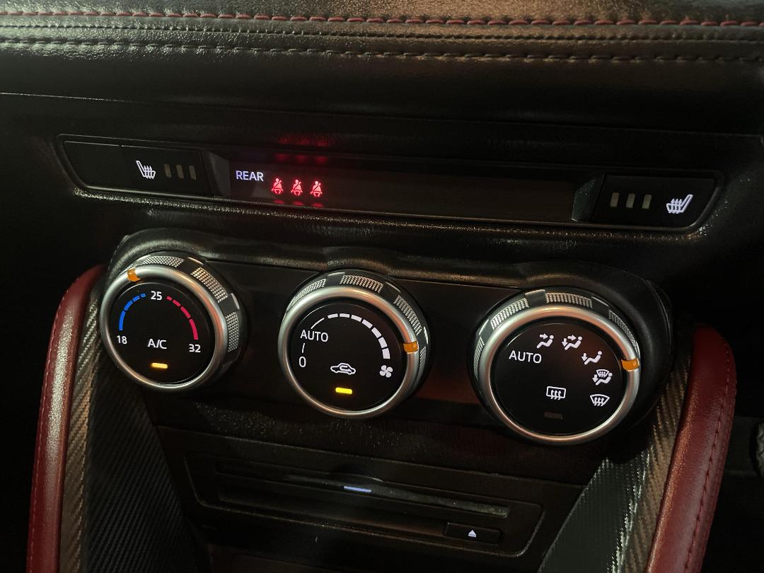 Photo '30' of Mazda CX-3