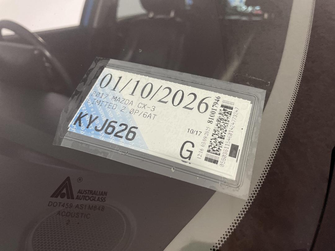 Photo '34' of Mazda CX-3