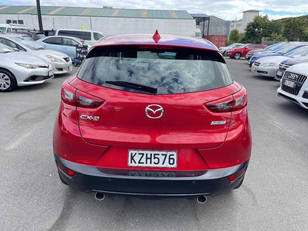 Photo '6' of Mazda CX-3