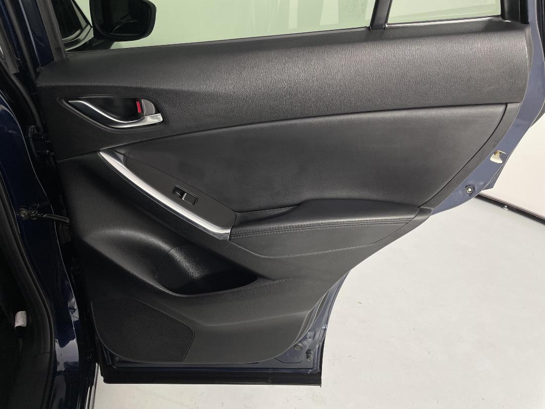 Photo '19' of Mazda CX-5