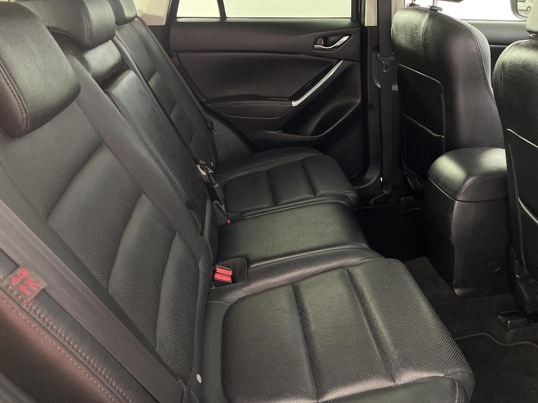 Photo '20' of Mazda CX-5