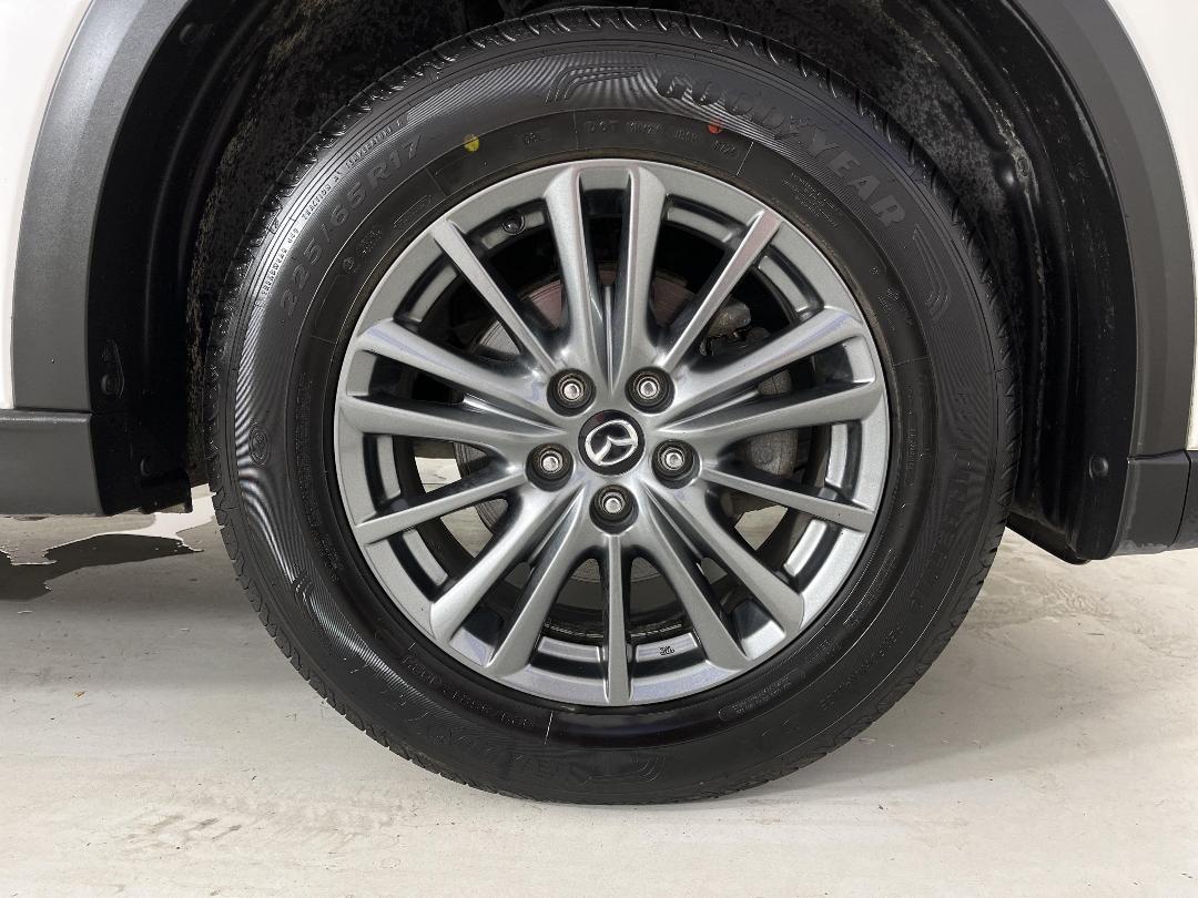 Photo '9' of Mazda CX-5 Photo '9' of Mazda CX-5