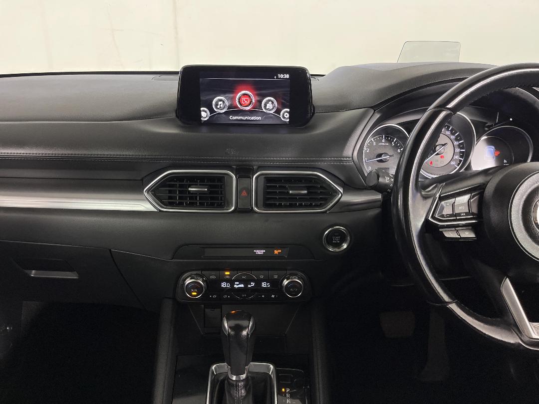 Photo '18' of Mazda CX-5 Photo '18' of Mazda CX-5