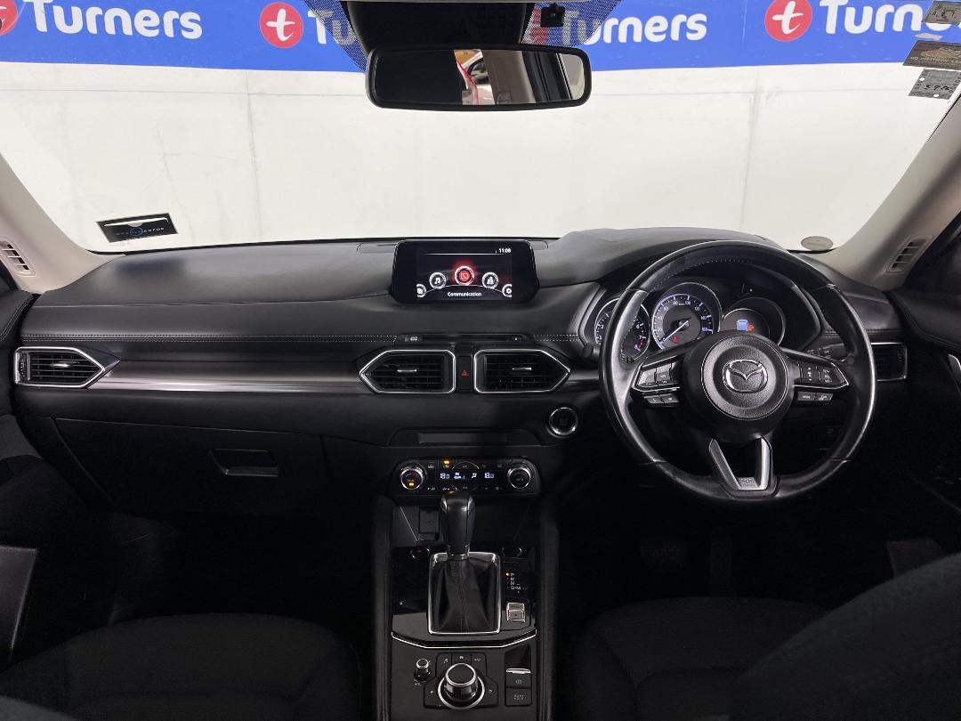 Photo '17' of Mazda CX-5