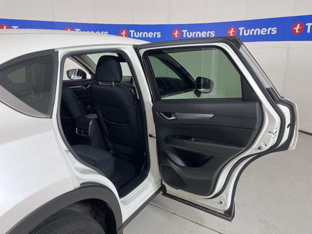 Photo '19' of Mazda CX-5