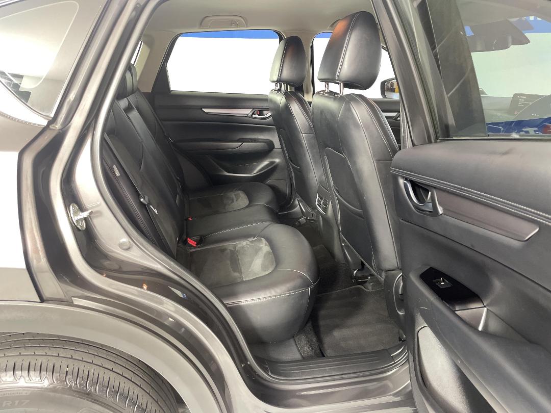 Photo '20' of Mazda CX-5 Photo '20' of Mazda CX-5