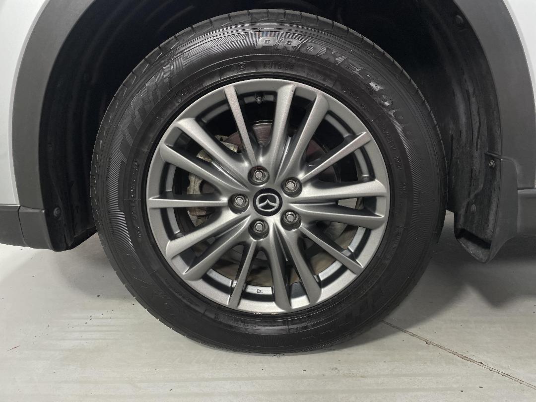 Photo '10' of Mazda CX-5