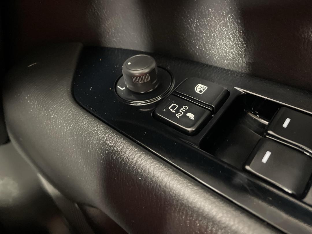 Photo '32' of Mazda CX-5