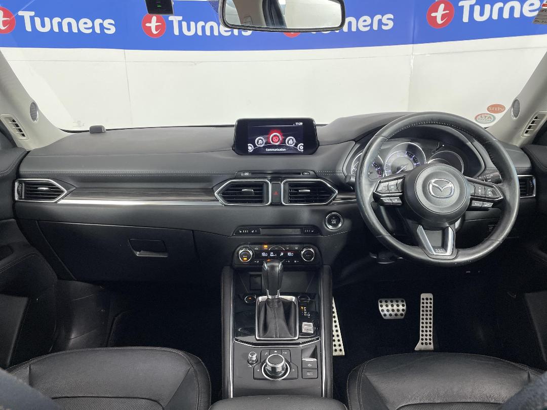 Photo '17' of Mazda CX-5